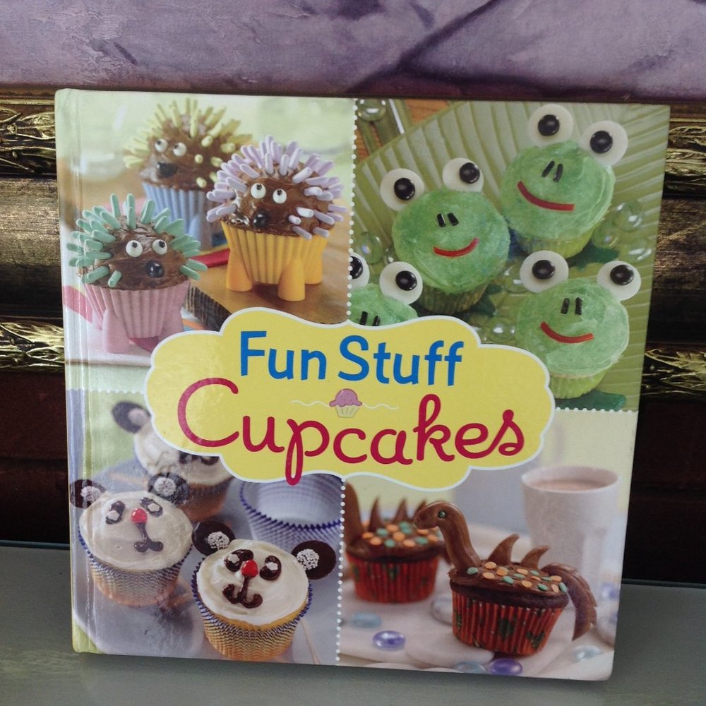 Fun Stuff Cupcakes Recipe Book